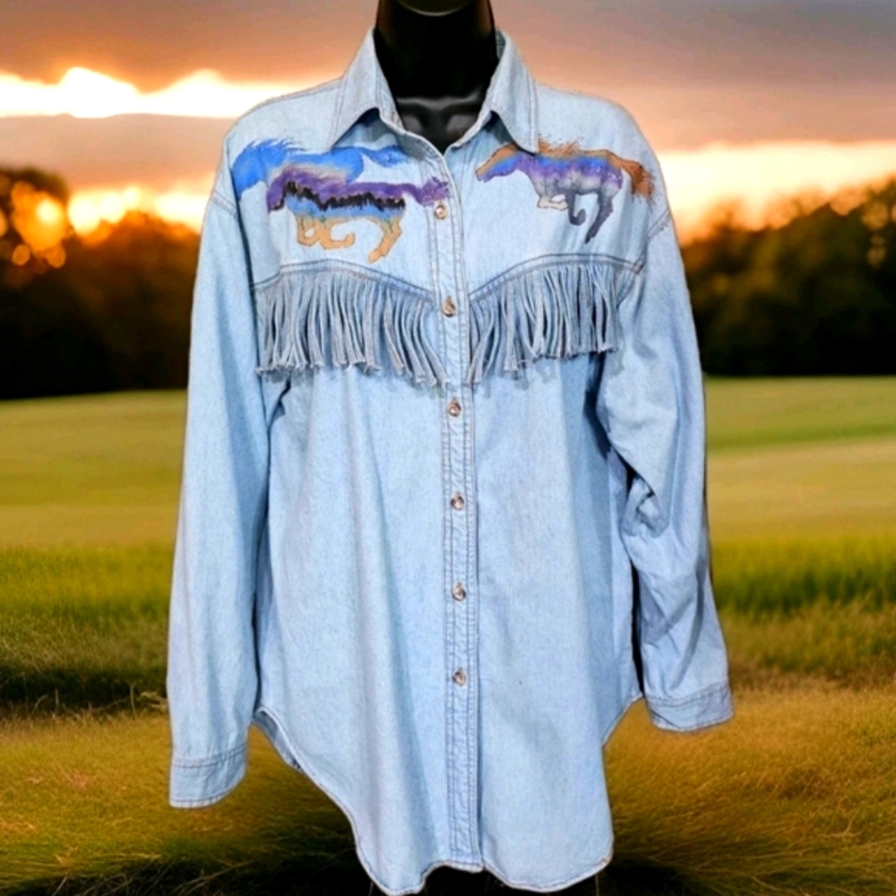 Vtg Wanted Western Ladies Small Denim Shirt Hand Painted Horses Denim Fringe